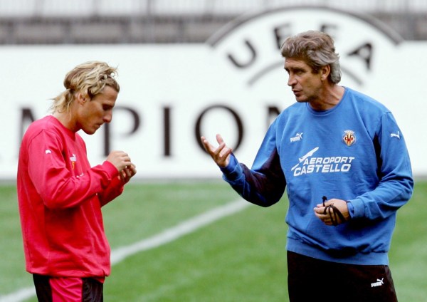  明斯门线极限解围维拉主场惊险战平曼城保留争冠悬念